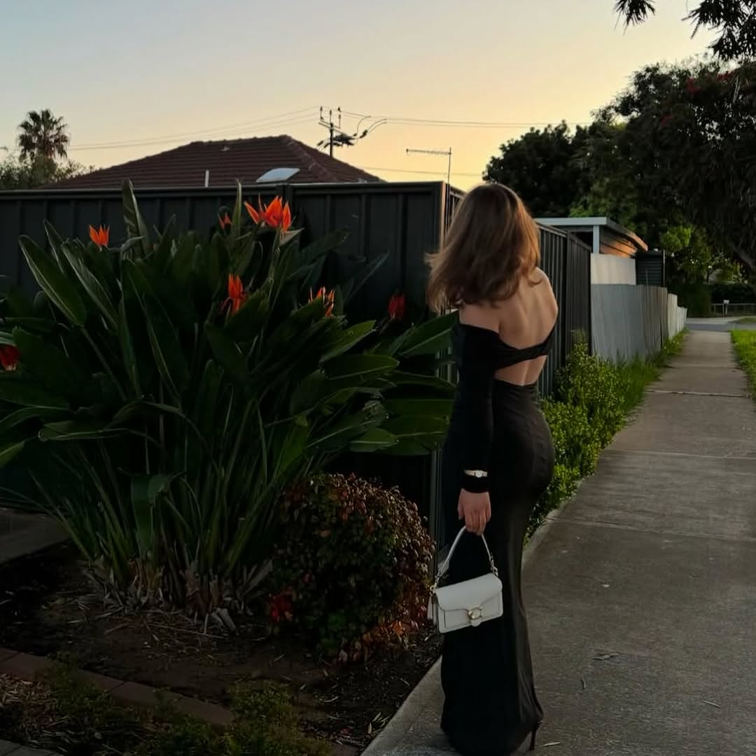 Gwen Gown
