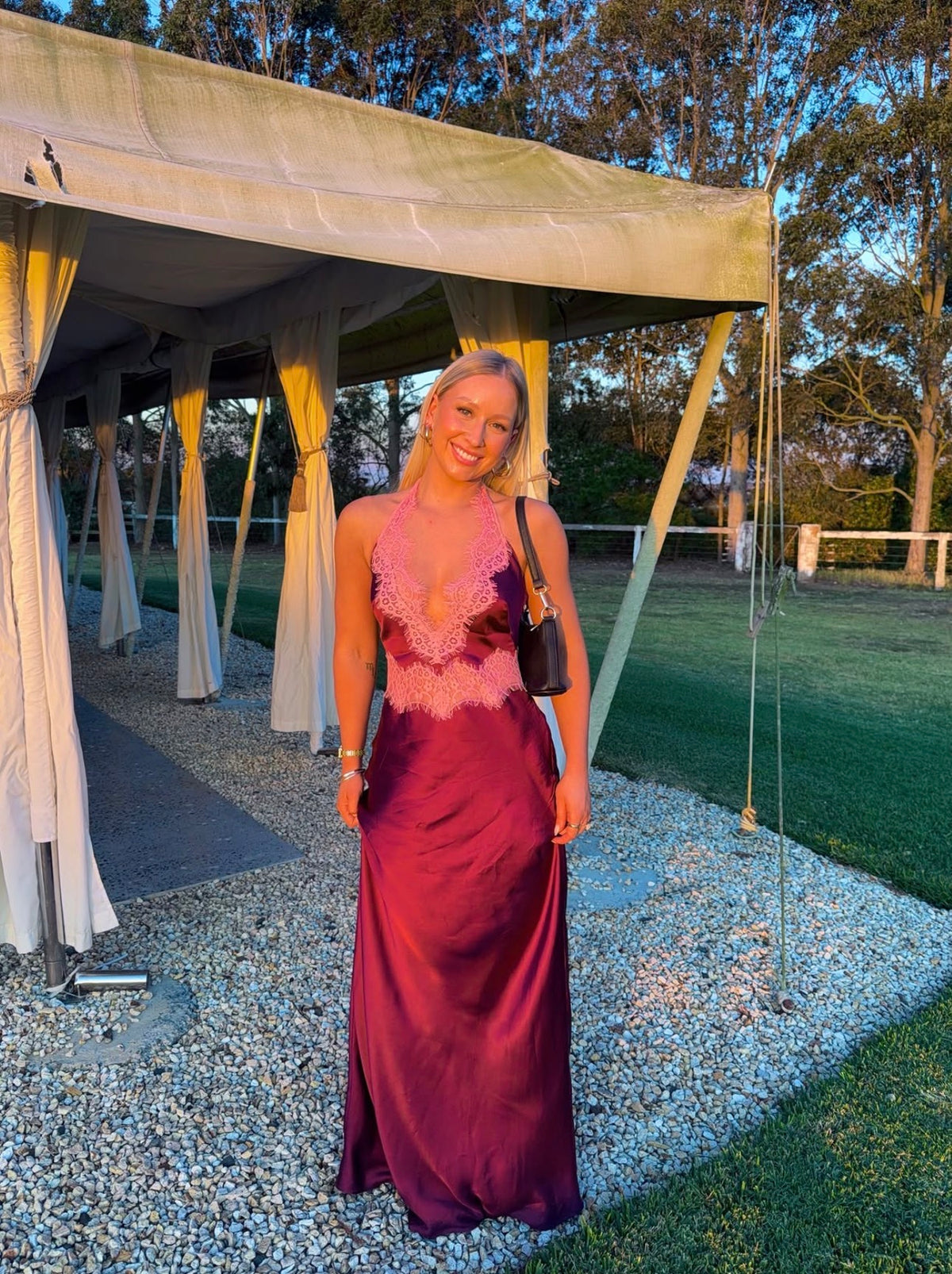 Louise dress in Burgundy