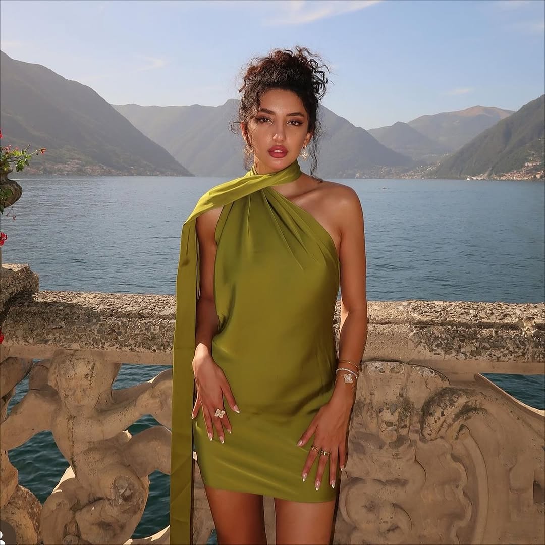 Serafia Mini Dress In Olive