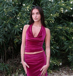 Goldie set in Magenta